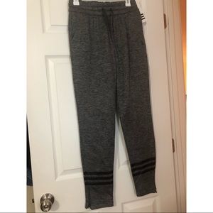Adidas women's joggers/sweatpants